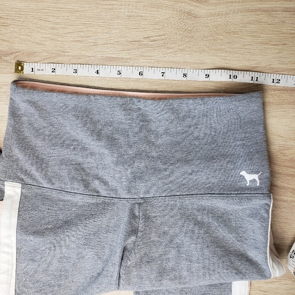 𝅺PINK Victoria's Secret Yoga Pants size XS - Picture 9 of 11